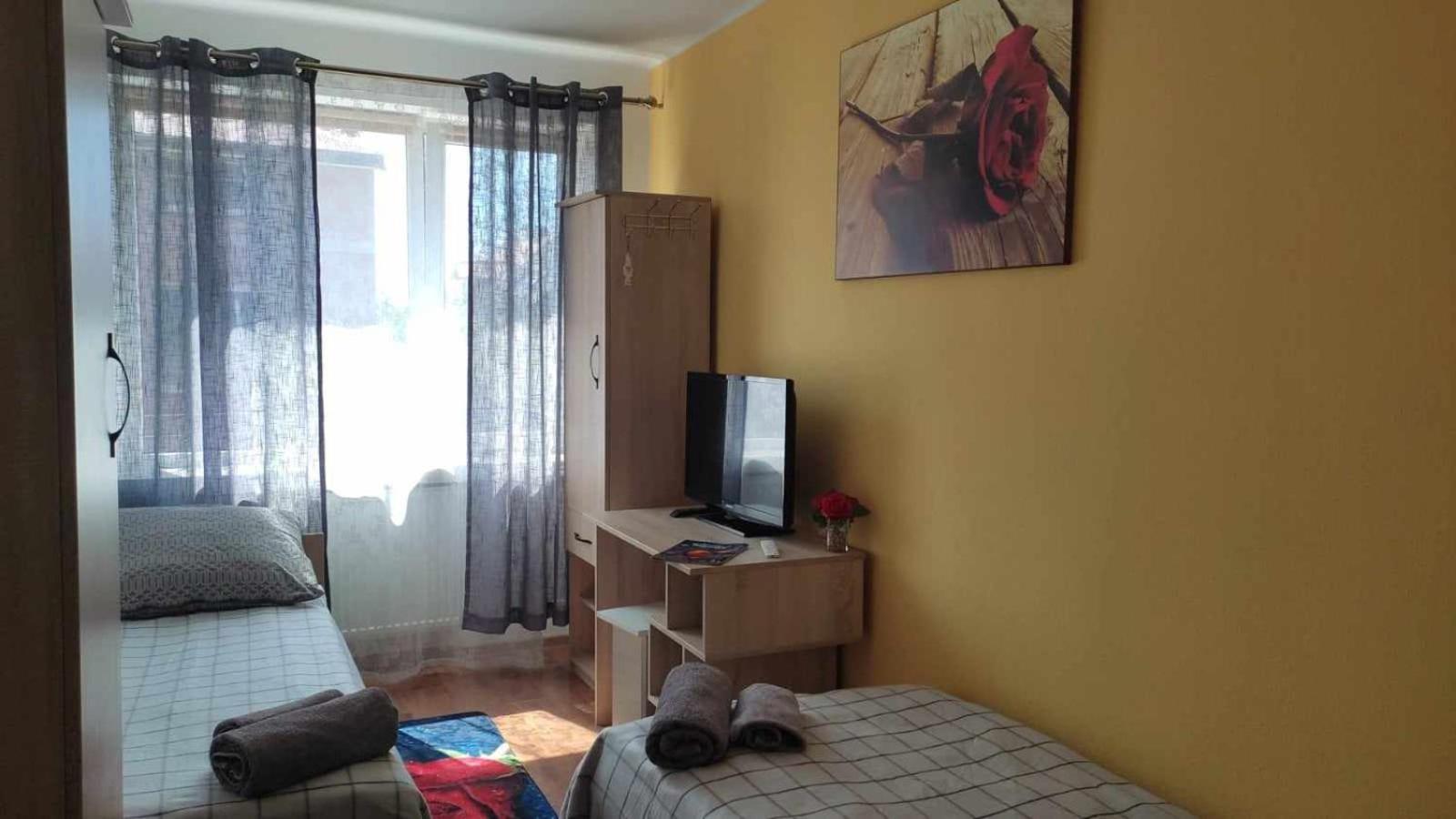 Hostel Roza Suwałki Стая снимка
